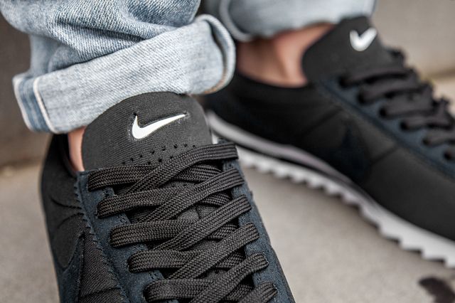 Nike Classic Cortez (Black/White) - Sneaker Freaker