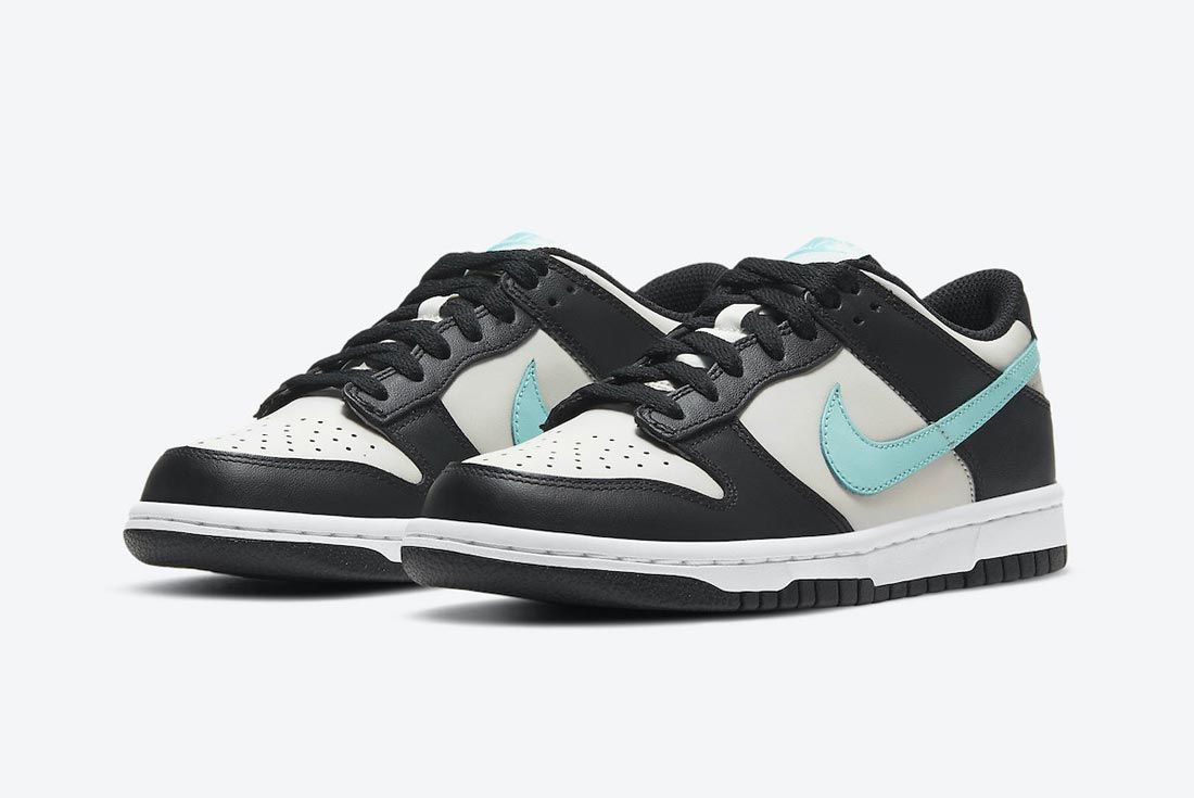 dunk low light bone tropical twist black