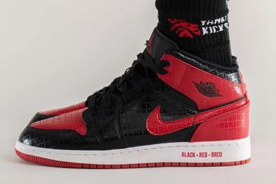 On-Foot Look At the Air Jordan 1 Mid 'Bred' - Industry News