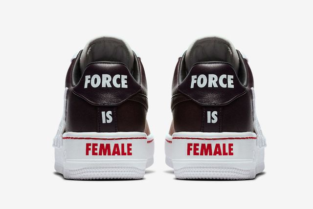 sneaks up af1