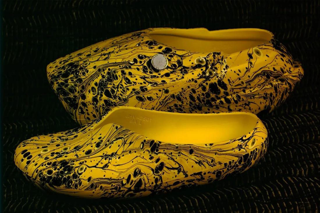 S.R. Studio x Vans Future Clog
