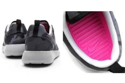 Nike Roshe Run Print Cool Grey Club Pink 1