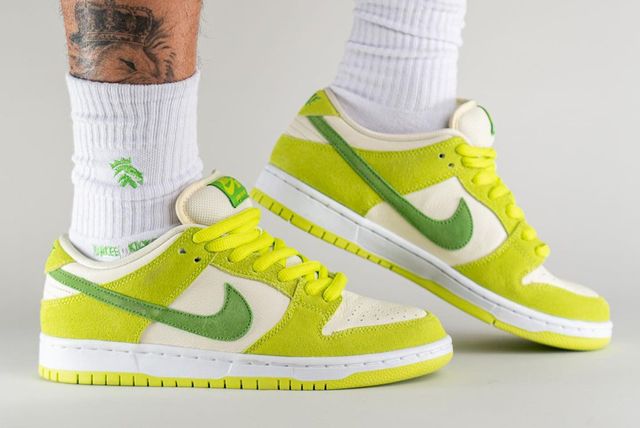 nike sb sour apple