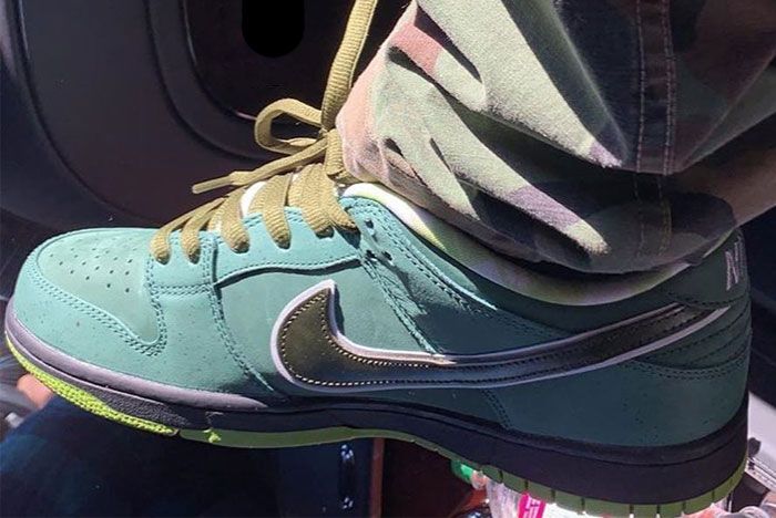 green lobster nike
