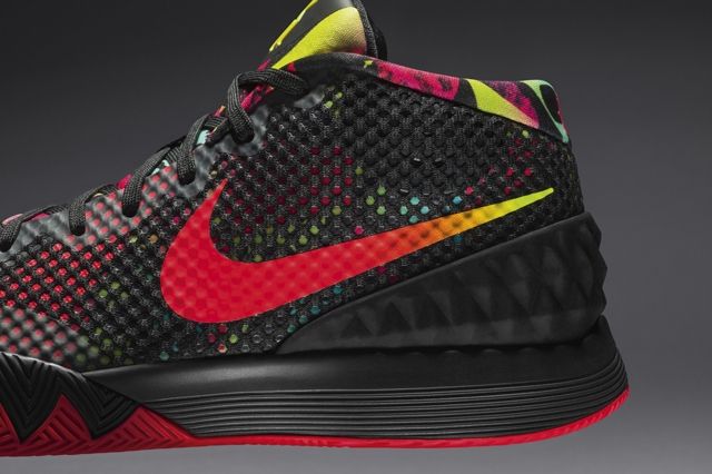 Nike Introduces The Kyrie Black Sneak 6