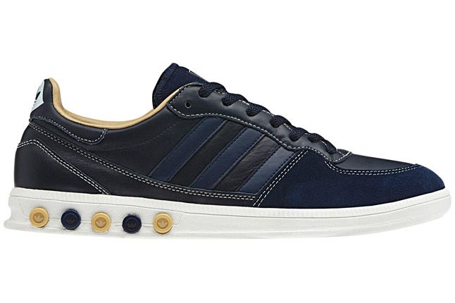 adidas Handball 5 Plug - Releases