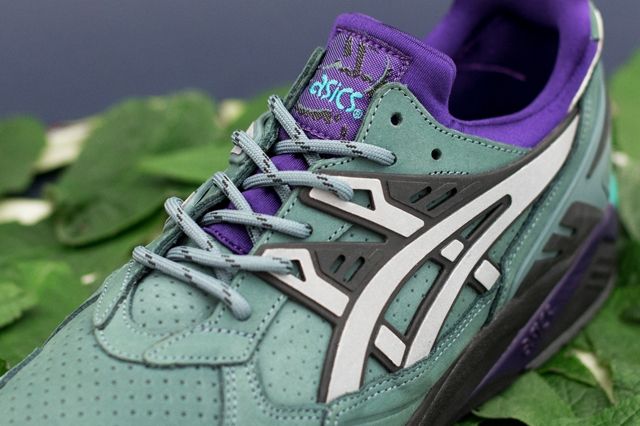 Asics best sale kayano 2015