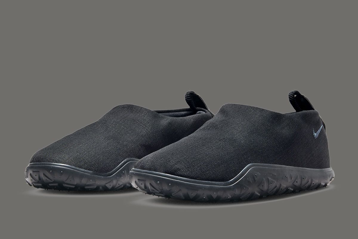 The Nike ACG Moc ‘Triple Black’ Delivers Stealthy Comfort - Sneaker Freaker