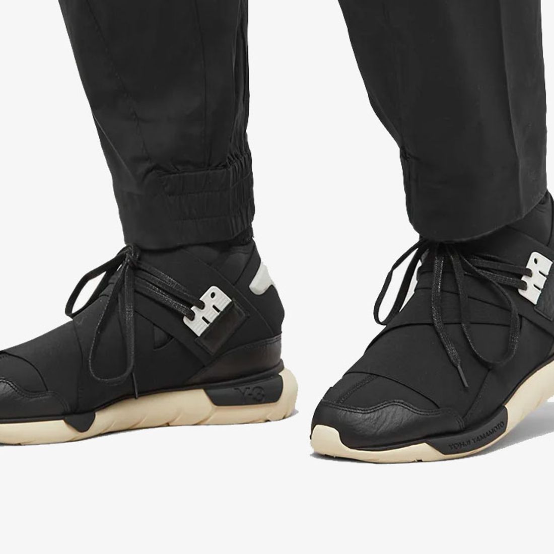 tørre median bremse Relive the Tech Ninja Era in the adidas Y-3 Qasa High - Sneaker Freaker