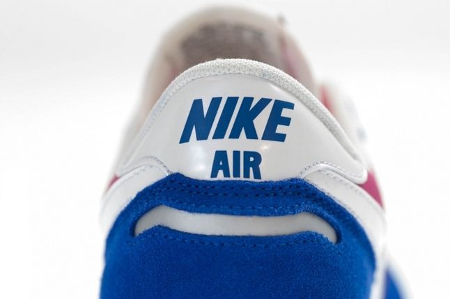 Nike Wmns Air Vortex Vntg Pink Heel Detail 1