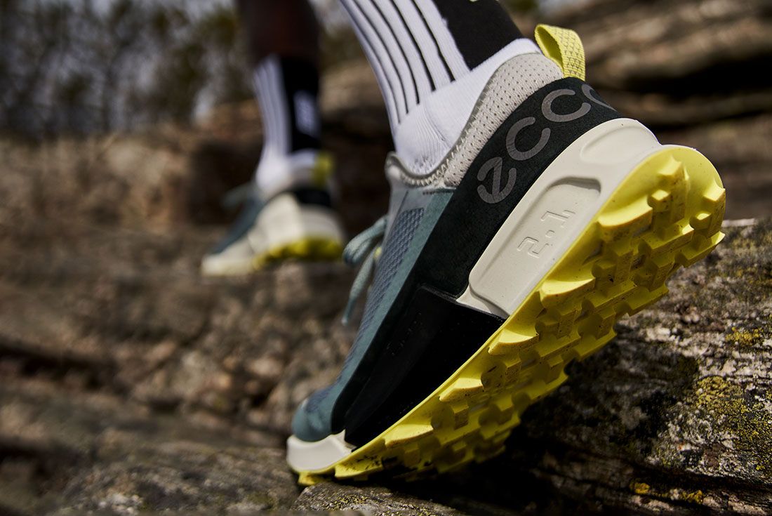 the Exceptional ECCO BIOM 2.1 X COUNTRY - Sneaker Freaker