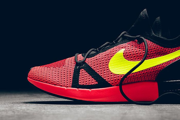 Nike Duel Racer Crimson Volt 5