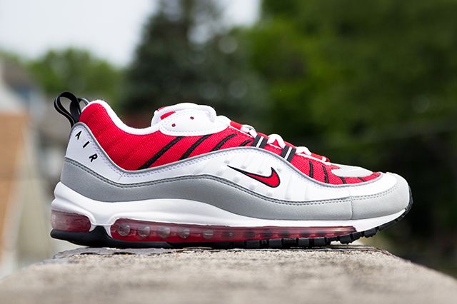 Air max 98 university red white hotsell