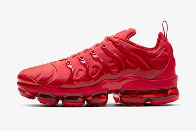 Nike Air Vapor Max Plus Red Cw6973 600 Lateral Side Shot