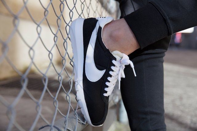 Nike roshe ld sales 100