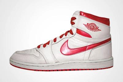 Nike Air Jordan Metallic Red White 2017 Retro Og Thumb