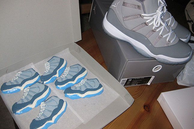 Sneaker Freaker Sneaker Cakes Air Jordan 11 Cool Grey Cookies 03 1