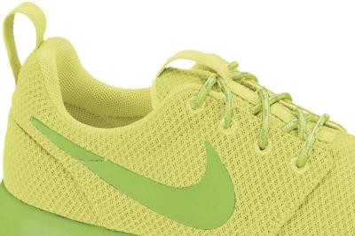 Nike Roshe Run Womens Liquid Lime 02 1