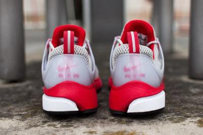 Nike Air Presto Grey Red Heel