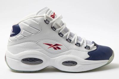 Reebok Question Mid White Pearlized Navy Side 1