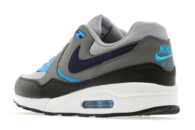 womens nike air max light blue