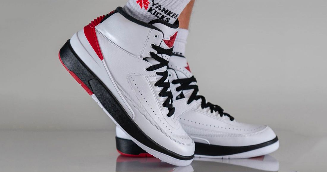 Fresh Images! Air Jordan 2 ‘Chicago’ 2022 Retro - Sneaker Freaker