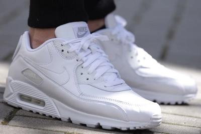 Nike Air Max 90 All White Leather 2