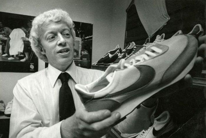 How Nike Cofounder Phil Knight Made 1 9 Billion In A Single Day3