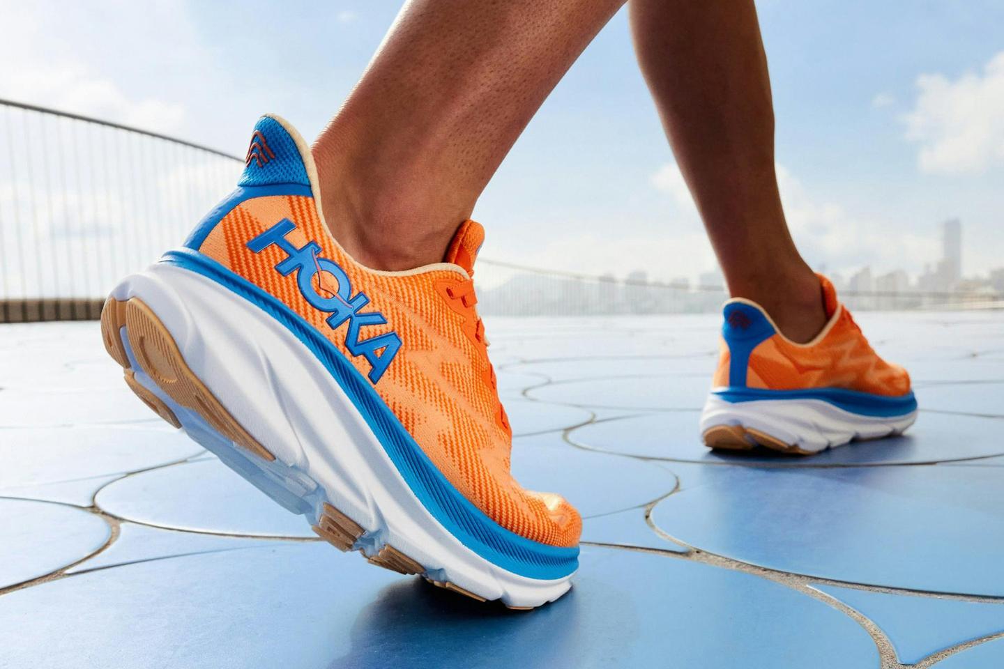 Hoka Clifton 9