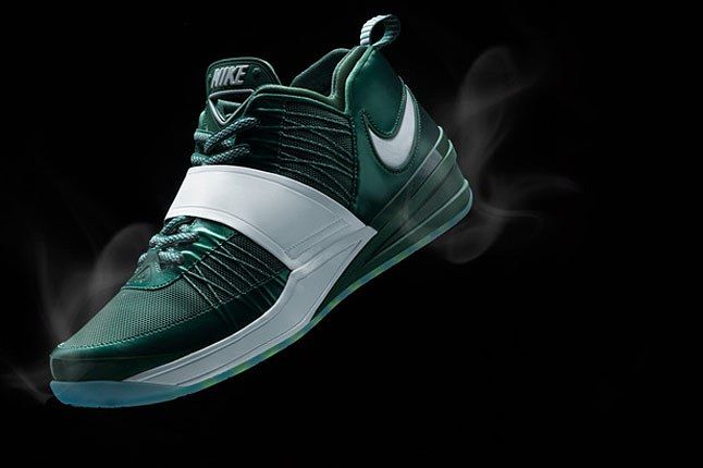 Nike Darrelle Revis Shoe 1