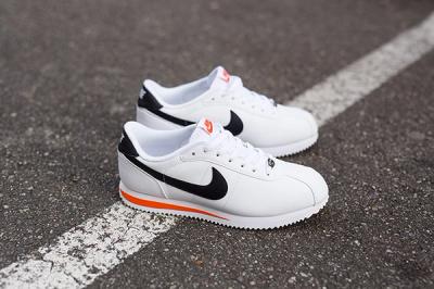 Nike Cortez Basic Leather White Wlack Orange Kopie 5