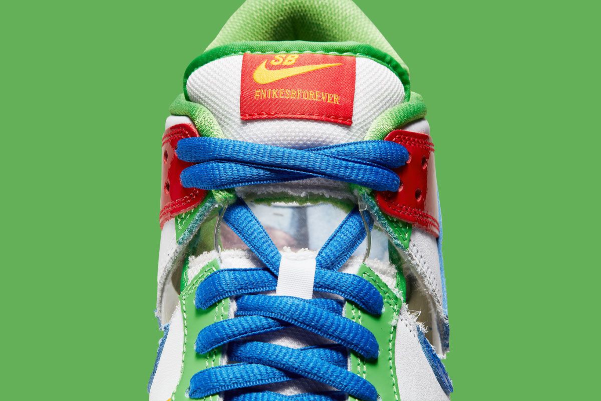 eBay x Nike SB Dunk Low FD8777-100