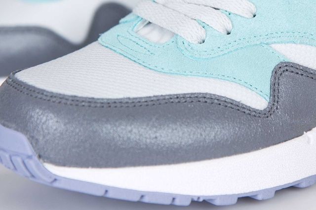 Nike Air Max 1 Glacier Ice Purple 2