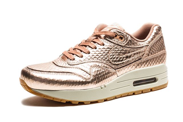 Nike Air Max 1 Cut Out Prm (Metallic Red Bronze) - Sneaker Freaker ماطور هواء سفاري