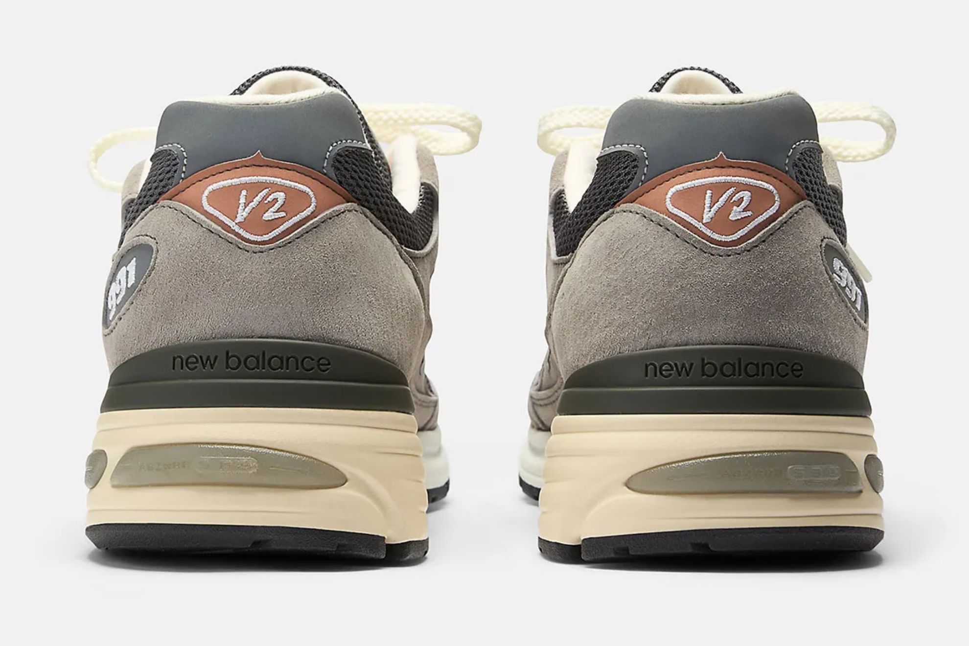 New Balance Back Charismatic Megafauna with 991v2 'Elephant