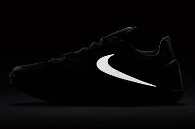 Nike Hyperchase Black5