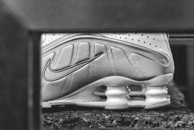 The Nike Shox R4 Is Back With a Vengeance - Releases