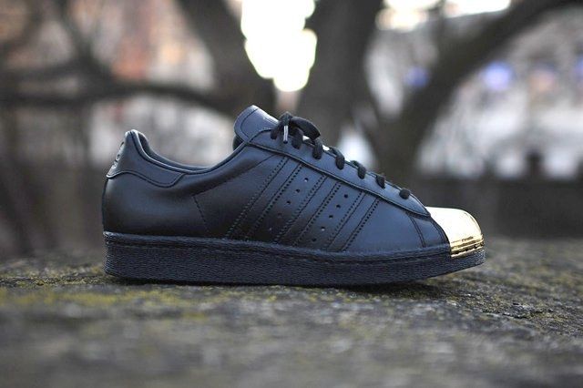 Adidas Originals Superstar 80 Metal Toe Black Gold 6