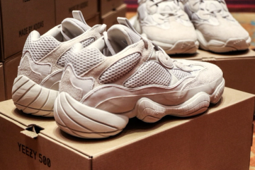 Blush sales yeezy 500s