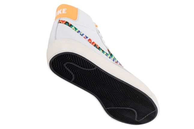 Nike Blazer Mid 77 Vntg (Zig Zag) - Sneaker Freaker