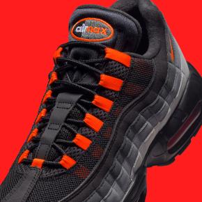 Nike air max 95 crimson red hot sale