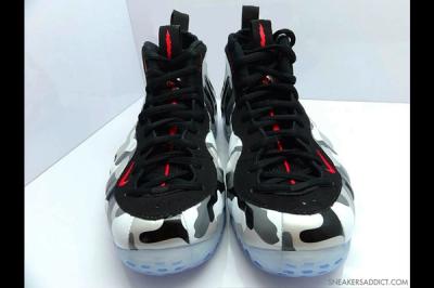 Nike Air Foamposite One Camo Front Pair 1