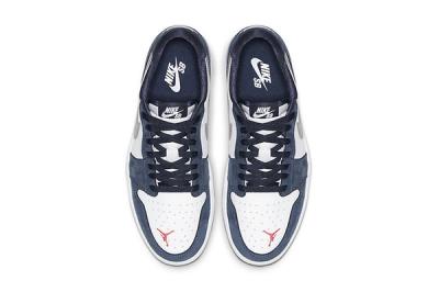 Nike Sb Air Jordan 1 Low Midnight Navy Cj7891 400 Release Date Top Down