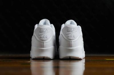 Nike Wmns Air Max 90 Triple White 3