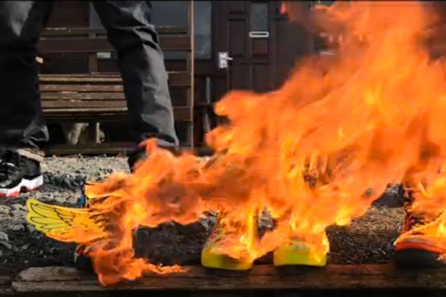 Los Hacheros Jeremy Scott Shoes Fire Promo 1