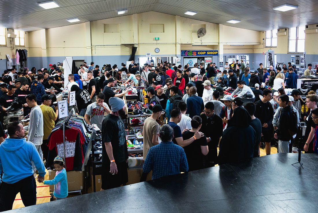 Kickz Stand 3