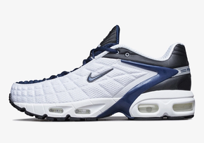 Air max tailwind deals 2002