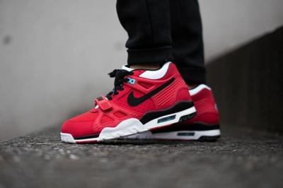 Nike Air Trainer 3 University Red 2