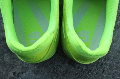 Nike Volt Sneaker 1