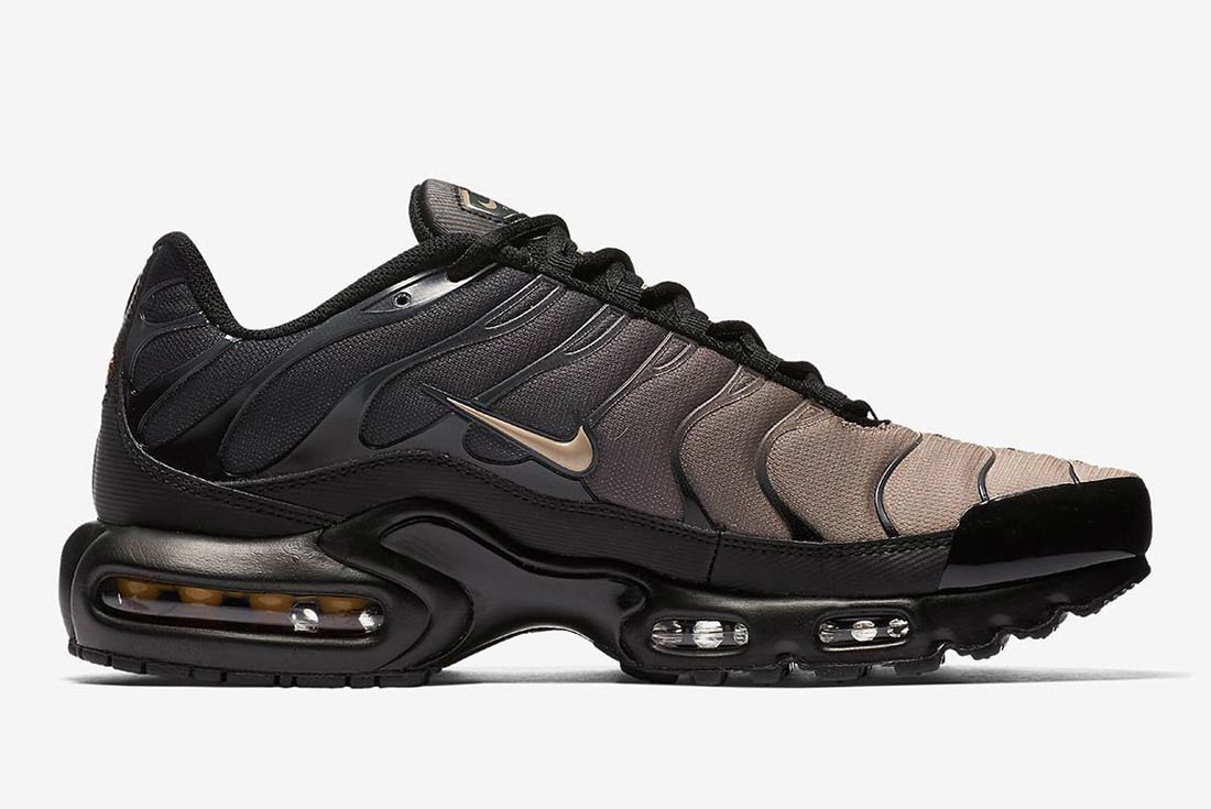 air max plus gradient pack
